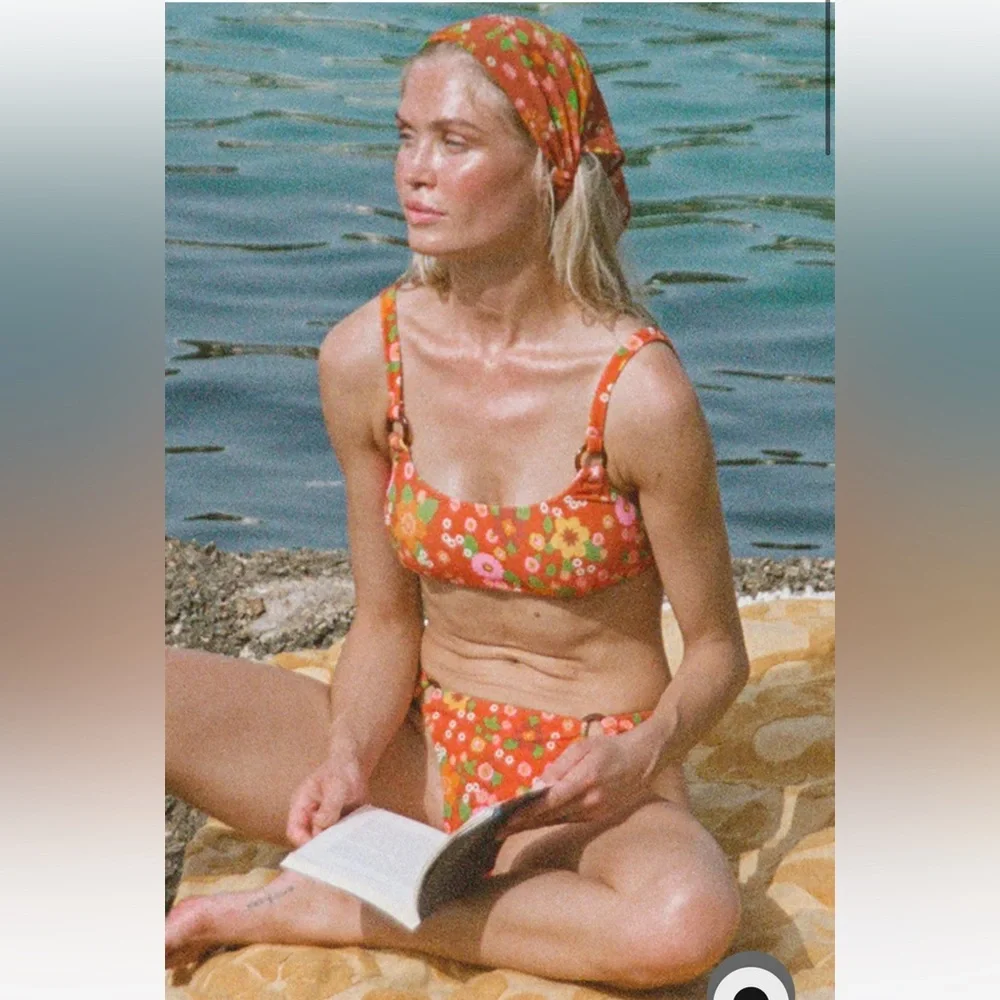 NWT Spell Pomelia Ring Scoop/Ring Pant Bikini in Retro Size XXS Orange Floral - Picture 1 of 16